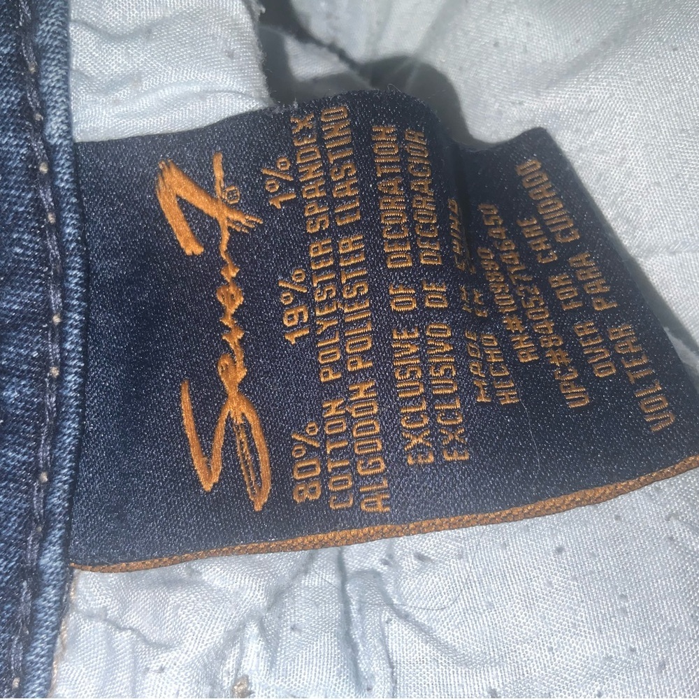 Seven7 Blue Faded Denim Mid Rise Straight Hem Shorts Size 14 - Picture 10 of 10